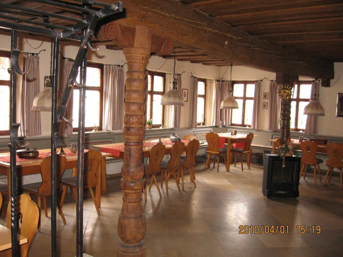 Alte Poststation Goldener Hirsch Hotel Emskirchen ภายนอก รูปภาพ