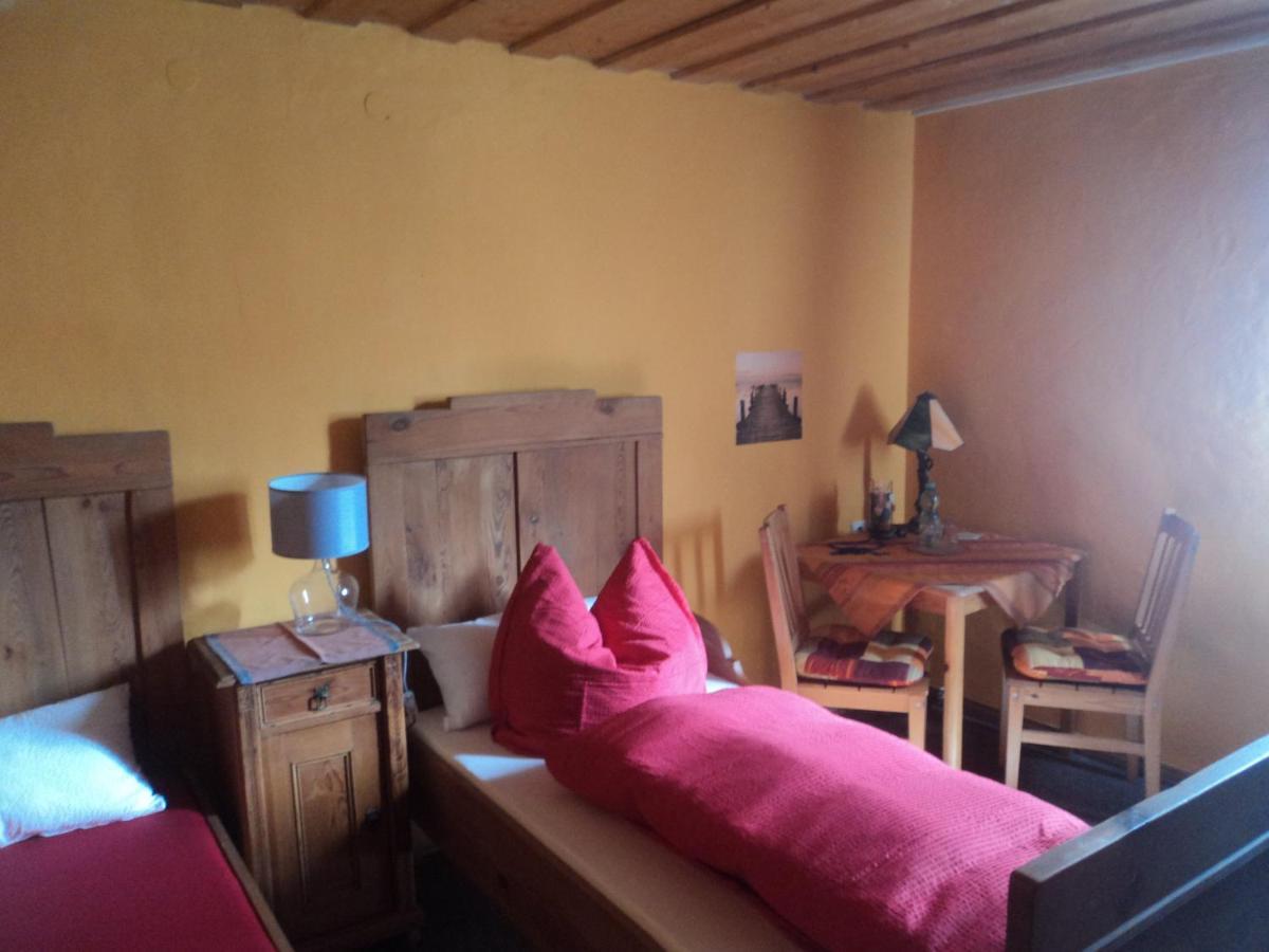 Alte Poststation Goldener Hirsch Hotel Emskirchen ภายนอก รูปภาพ