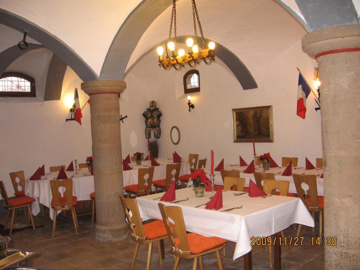 Alte Poststation Goldener Hirsch Hotel Emskirchen ภายนอก รูปภาพ